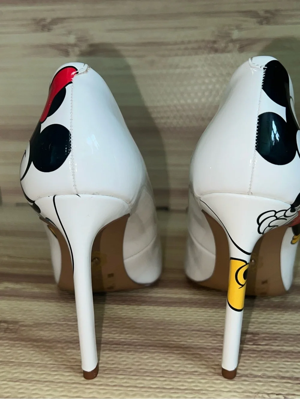 Womens Aldo Disney 100 Mickey & Minnie White Stiletto Heels Size 9 Usa (EU 40)